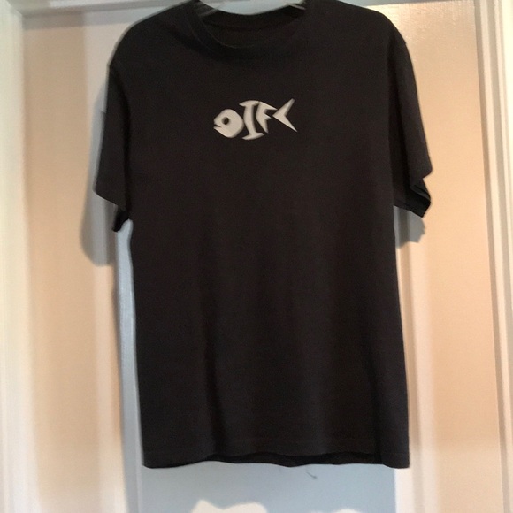 Black Tee with Fish - Picture 1 of 2